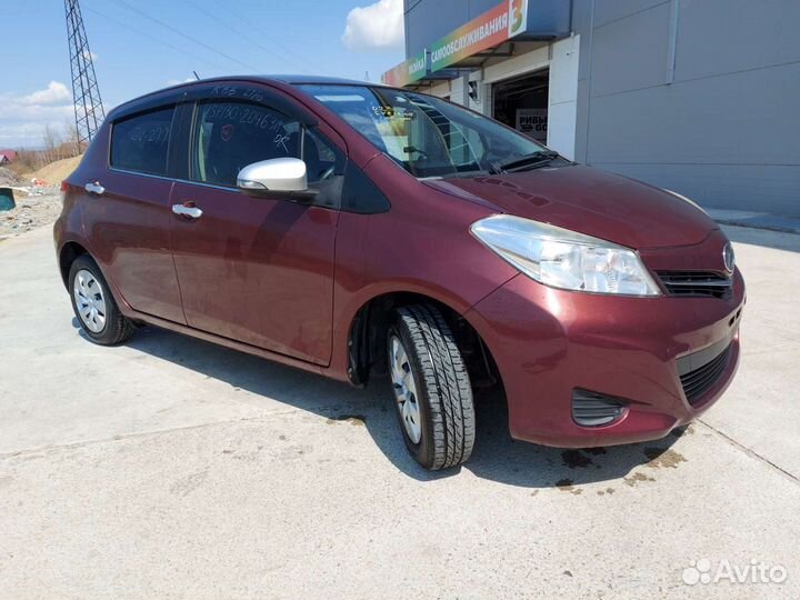 Toyota Vitz 1.0 CVT, 2012, 39 000 км