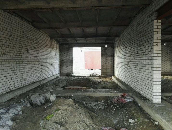 Гараж, > 30 м²