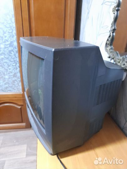Телевизор цветной