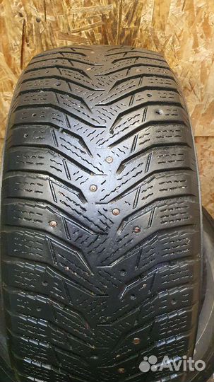 Kumho WinterCraft Ice WI31 215/55 R16 97T