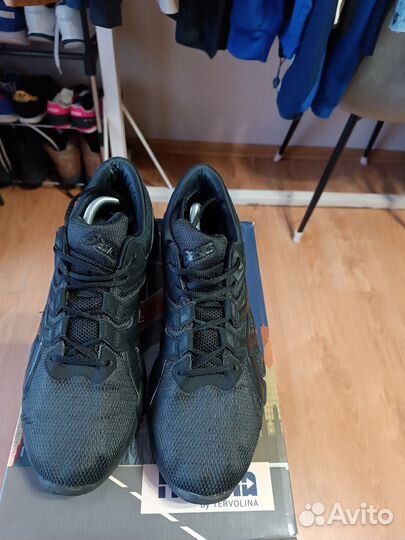 Кроссовки asics original