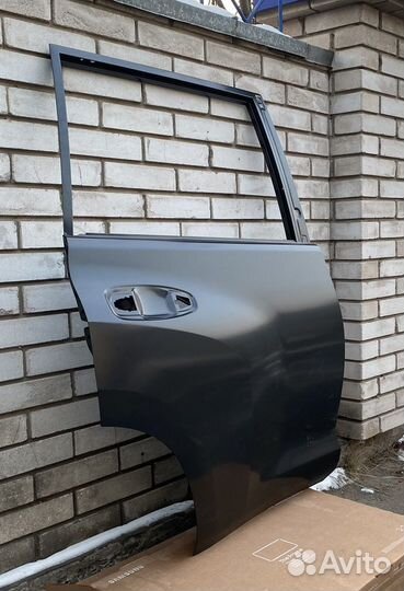 Дверь задняя новая оригинальная LC Prado 150