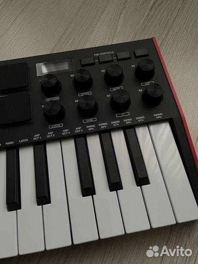 Midi-клавиатура Akai Pro mini Mk3