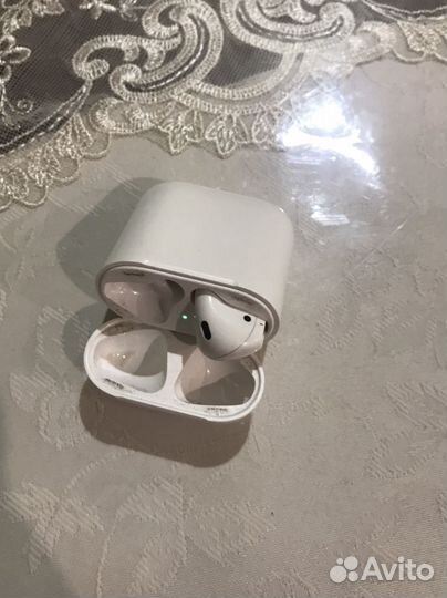 Airpods
