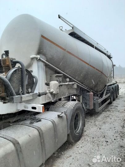 Полуприцеп цементовоз Star Trailer STRY, 2022