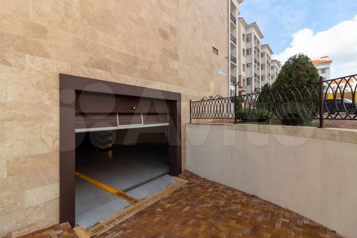 Машиноместо, 18 м²