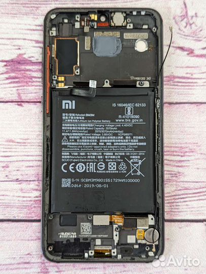Xiaomi Mi 9 SE разборка