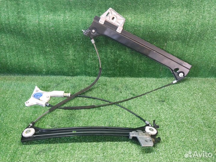 Стеклоподъёмник левый Mercedes Benz CLK 209