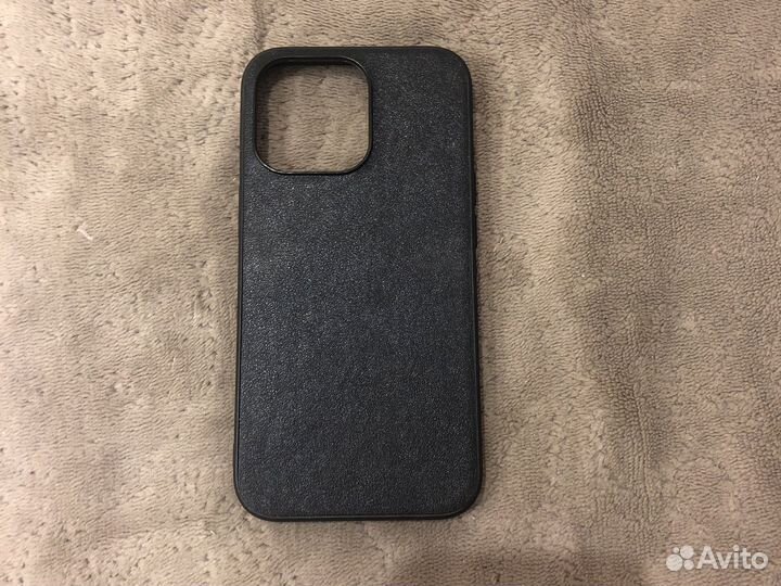 Чехол на iPhone 13 pro