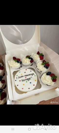 Торты, Бенто торты, Меренговые рулеты на заказ