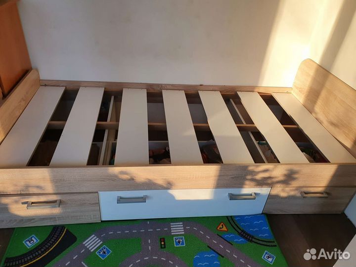 Шкаф'стол'кровать