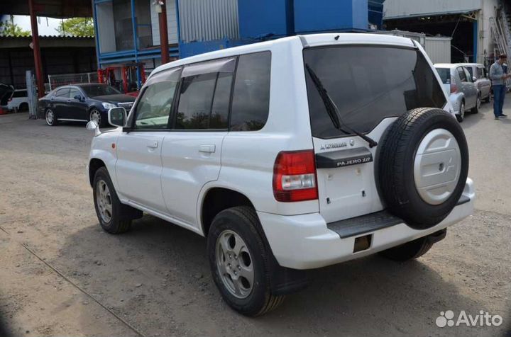 Разбор mitsubishi pajero IO 2001