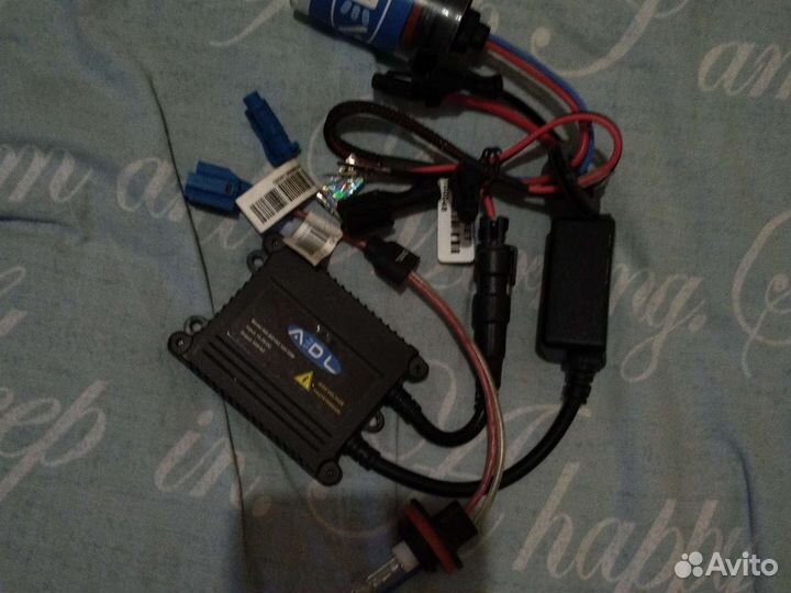 Блок розжига ксенона и две лампы в комплекте ADL