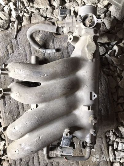 Коллектор впускной на toyota carina ED