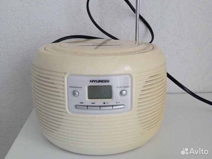 Радиоприемник Hyundai