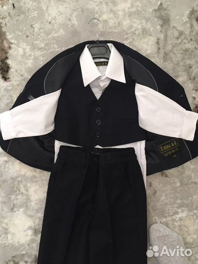 Классический костюм для мальчика, р-р 86-92