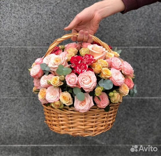 Составные и монобукеты. Доставка в Москве и мо