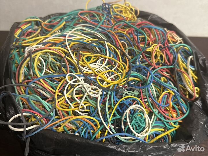 Канцелярские резинки для денег