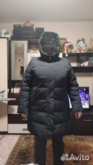 Продам женский пуховик