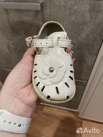 Сандали для девочки