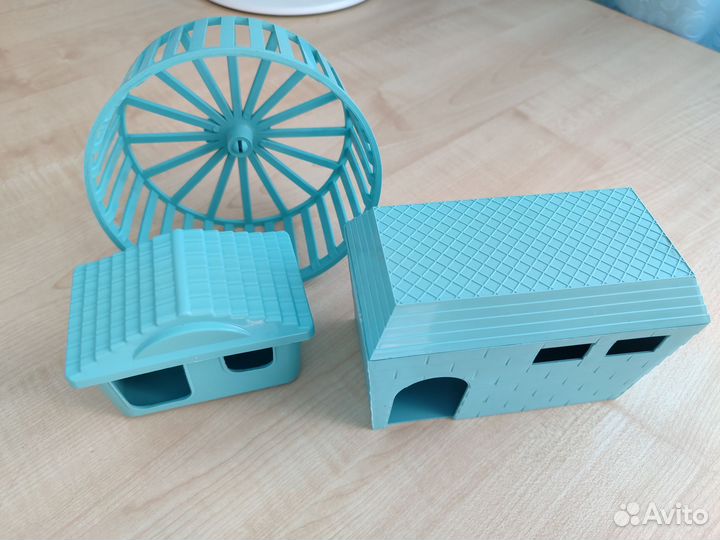 Колесо и домик для хомяка