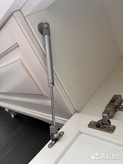 Тумба под телевизор