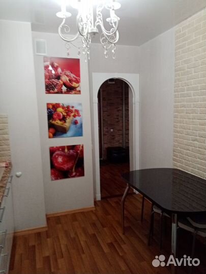 Картины на стекле