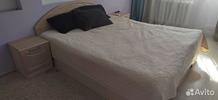 Спальный гарнитур бу