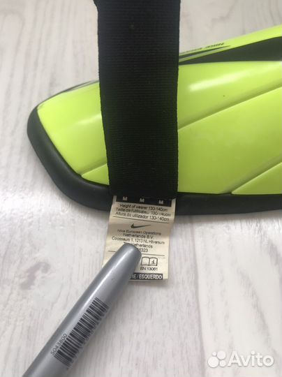 Щитки футбольные детские