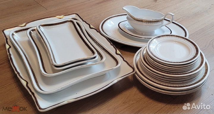 Сервиз столовый Кузнецова. тарелки блюда соусник 2
