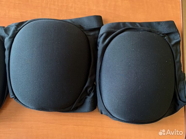 Наколенники