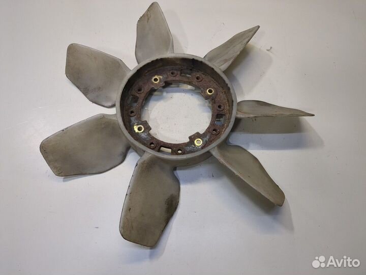 Крыльчатка вентилятора Isuzu Trooper, 2002