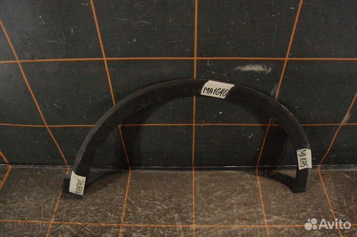 Накладка крыла заднего правого - Honda Civic 8