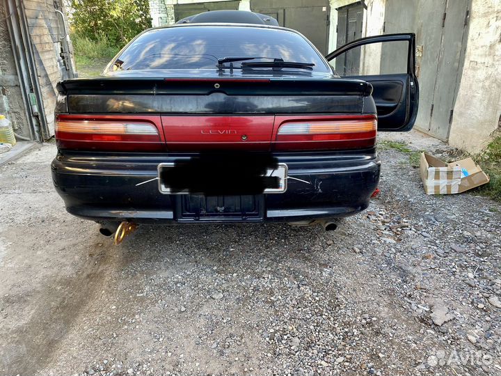 В полный разбор Toyota corolla levin ae101