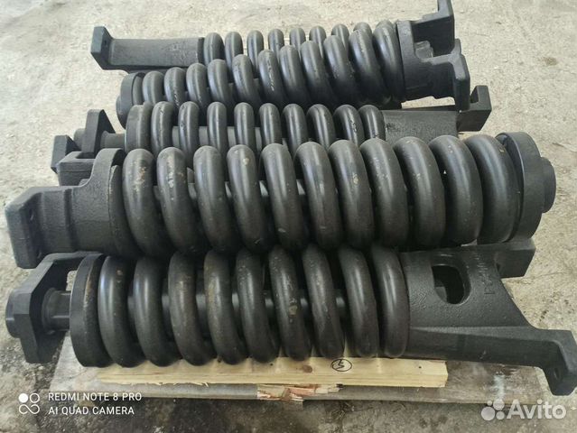 Натяжитель на PC300-8MO 207-30-00970