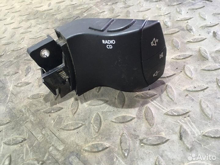 Переключатель магнитолы подрулевой