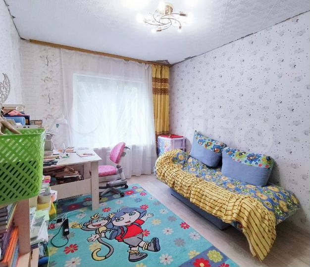 2-к. квартира, 50 м², 1/9 эт.
