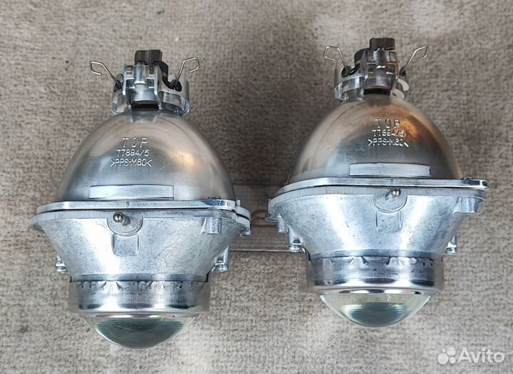 Линзы в фары ксенон Lexus, Toyota