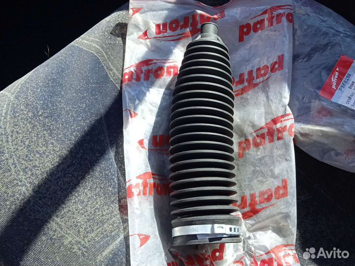 Пыльник рулевой тяги Ford Focus седан III