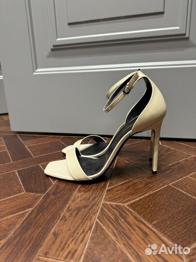 Босоножки saint laurent