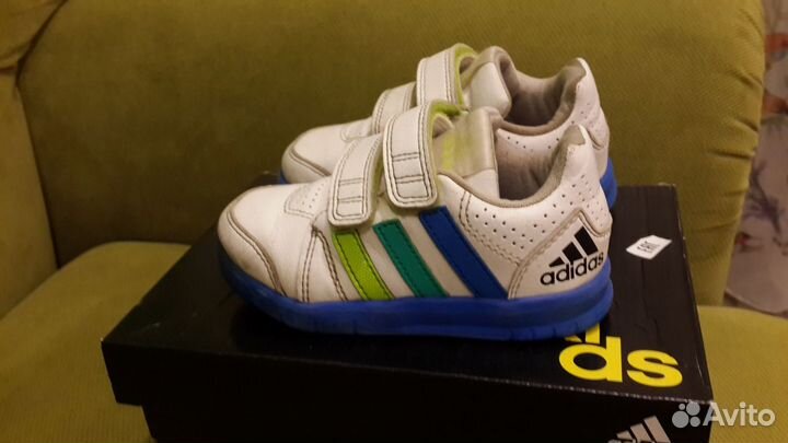 Кроссовки Adidas, 23 размер
