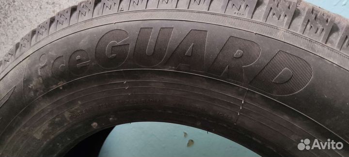 Yokohama Ice Guard IG55 235/65 R17 108T
