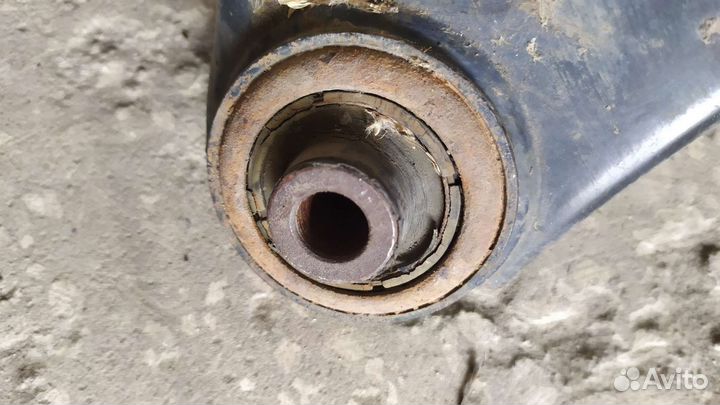 Рычаг подвески передний Volvo S80 V70 07-15