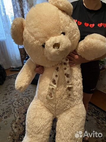 Плюшевый медведь