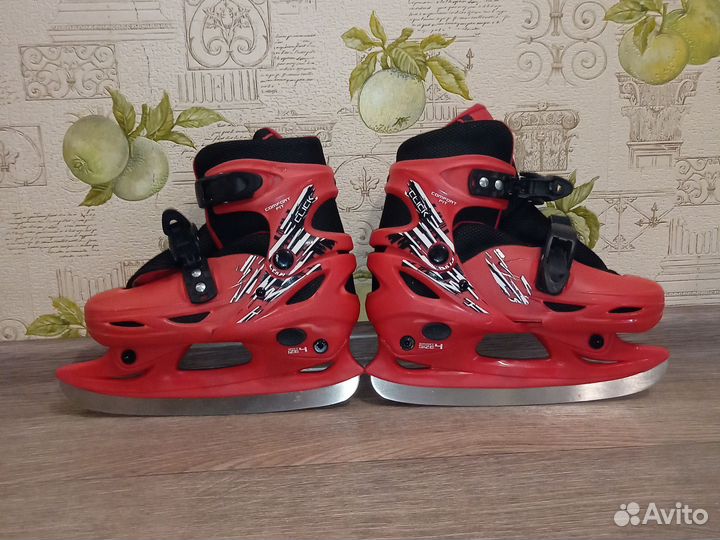 Коньки хоккейные детские регулируемые