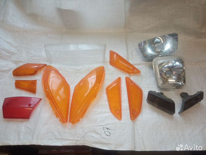 Стекла фар,поворотов(передние) на японские скутера