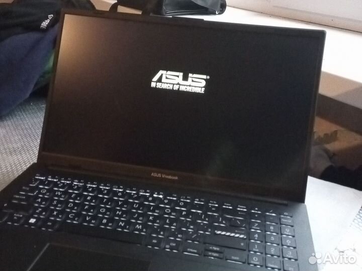 Ноутбук asus vivobook