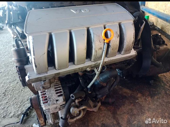 Двигатель Volkswagen Passat b6 AXZ - 3.2 бензин