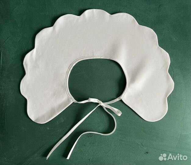 Воротник съемный белый