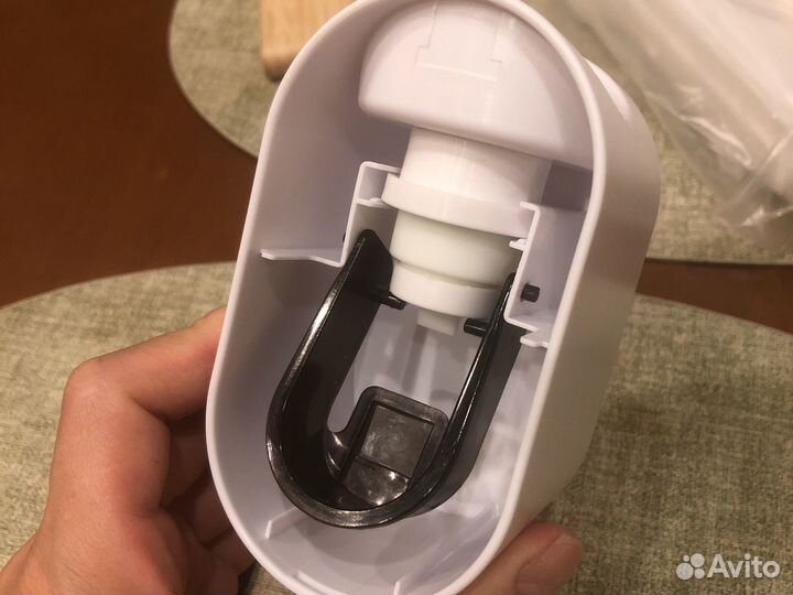 Дозатор для зубной пасты Yuanshi